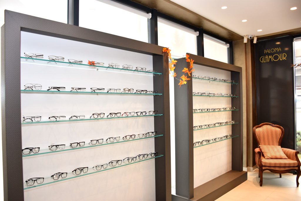 Izbor premium okvira u Optici Paloma